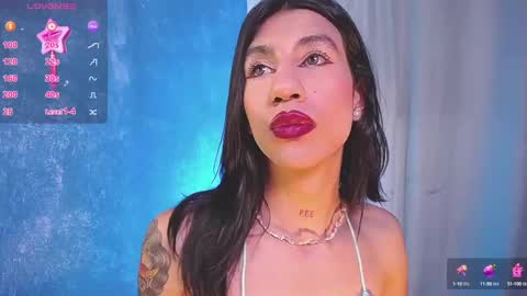 Snapshot of sofiia_grey_ chatting on December 19, 4:46 pm Sofi online show from December 19, 4:46 pm