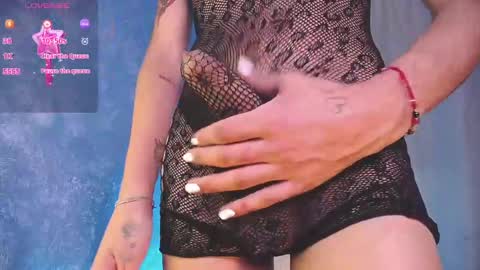 Snapshot of sofiia_grey_ chatting on December 21, 1:32 pm Sofi online show from December 21, 1:32 pm