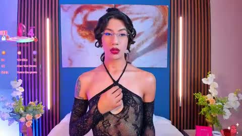 Snapshot of sofiia_grey_ chatting on September 20, 11:55 am Sofi online show from September 20, 11:55 am