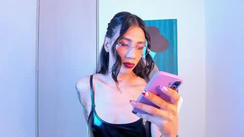 Sofi online show from April 19, 4:50 pm