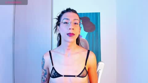 Sofi online show from April 20, 3:37 pm