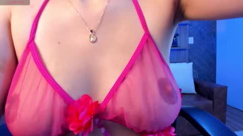 Sofiia  Everyday From 1400 to 2200 Col Time online show from November 12, 6:52 pm