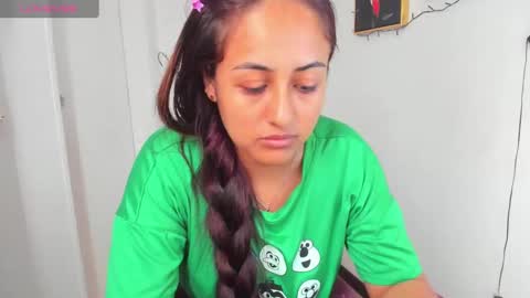 sofiia rodriguez online show from February 18, 6:04 pm