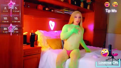 Snapshot of sofiiboniita_ chatting on September 19, 2:02 am Sofa bonita online show from September 19, 2:02 am