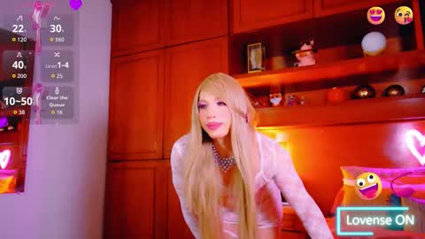 Snapshot of sofiiboniita_ chatting on October 4, 3:26 am Sofa bonita online show from October 4, 3:26 am
