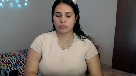 Snapshot of sofimabelnasty19 chatting on October 2, 3:57 am sofi online show from October 2, 3:57 am