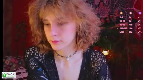 E online show from April 18, 8:51 am