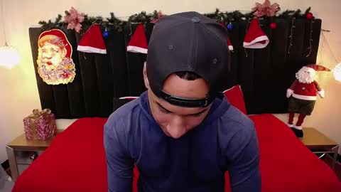 Cam and Amy online show from December 15, 8:24 pm