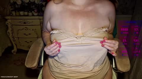 Snapshot of soft_body chatting on January 30, 3:08 pm Hi Im Sofia online show from January 30, 3:08 pm