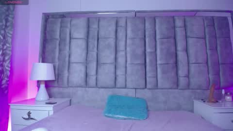 Snapshot of softaddiction chatting on November 27, 8:22 pm softaddiction online show from November 27, 8:22 pm