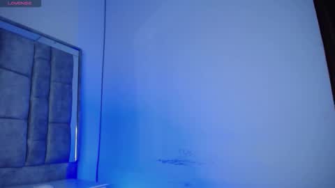 Snapshot of softaddiction chatting on November 28, 9:28 pm softaddiction online show from November 28, 9:28 pm