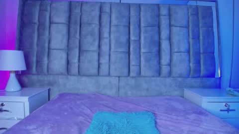 Snapshot of softaddiction chatting on December 5, 8:49 pm softaddiction online show from December 5, 8:49 pm