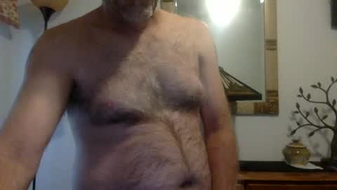 Snapshot of softball8888 chatting on July 22, 12:19 pm softball8888 online show from July 22, 12:19 pm
