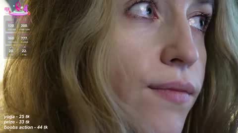 Snapshot of softdreamer_ chatting on November 30, 5:39 pm softdreamer_ online show from November 30, 5:39 pm