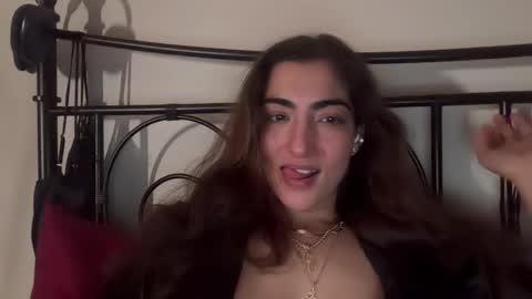 Soft Heat Maria online show from December 18, 3:23 am