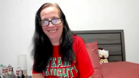 Soft Peach Goddess online show from December 23, 3:37 am