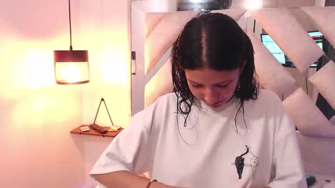    online show from January 31, 7:11 pm