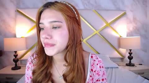 Snapshot of solara_ chatting on December 2, 8:15 pm solara online show from December 2, 8:15 pm