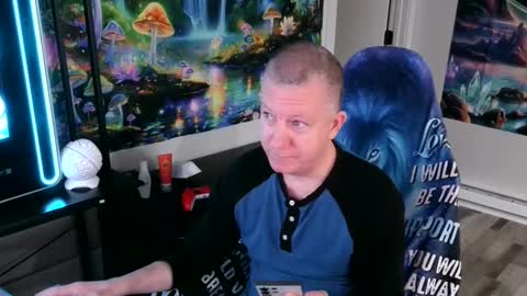 Snapshot of solarlunar1 chatting on October 9, 3:21 pm just ask online show from October 9, 3:21 pm