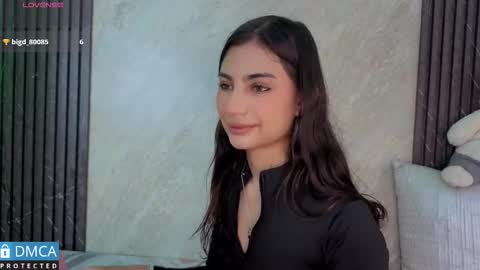 Snapshot of solbeaumont chatting on November 3, 5:36 pm Sol online show from November 3, 5:36 pm