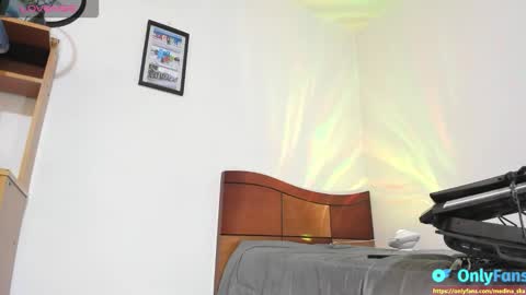 Snapshot of soldier_hugedick chatting on October 10, 9:58 pm Soldier online show from October 10, 9:58 pm