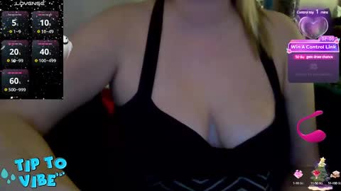 solesticia online show from December 2, 10:23 pm