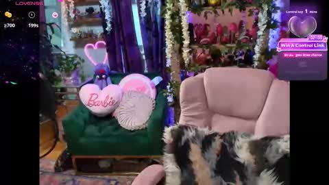 solesticia online show from March 6, 10:17 pm