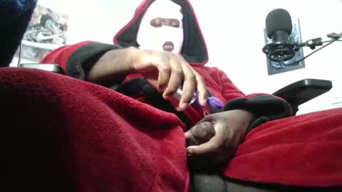 Masked Edging online show from November 9, 6:12 am