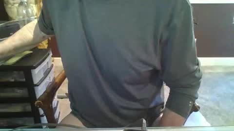 Snapshot of solobliss chatting on December 16, 8:25 pm Solobliss online show from December 16, 8:25 pm