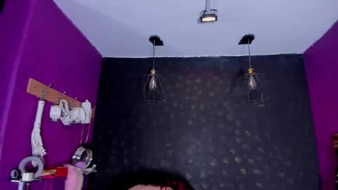 Snapshot of sommer_alexa chatting on November 5, 7:14 pm Alexa online show from November 5, 7:14 pm