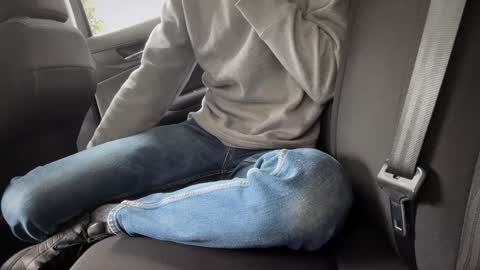 Sondages online show from December 7, 12:13 pm