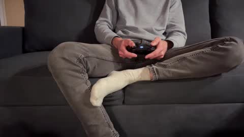 Sondages online show from December 31, 8:23 pm