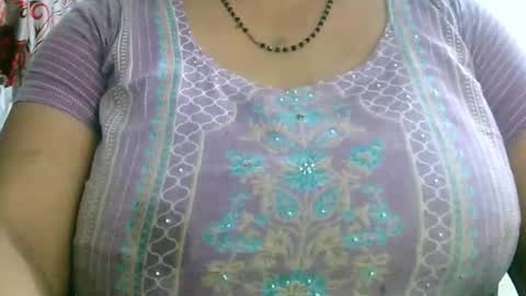 soni88888 online show from December 4, 2:48 pm