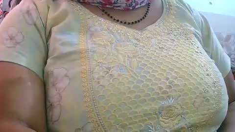 soni88888 online show from December 5, 4:53 am