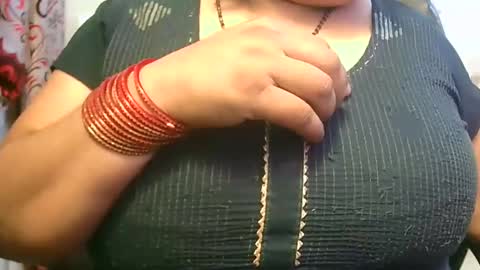 soni88888 online show from December 7, 3:19 pm