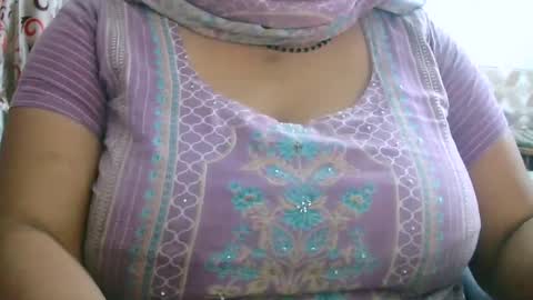 soni88888 online show from December 9, 11:47 am