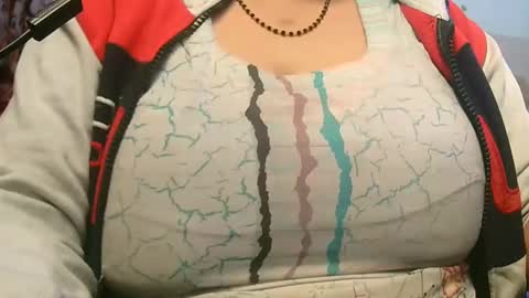 soni88888 online show from December 10, 2:39 pm