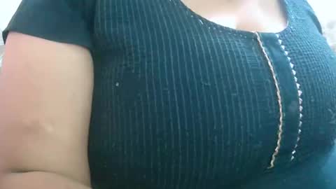 soni88888 online show from December 30, 5:04 am