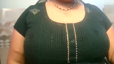 soni88888 online show from January 28, 5:22 am