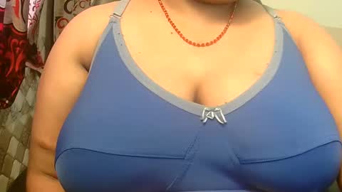 soni88888 online show from February 16, 5:26 am