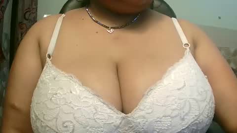 soni88888 online show from February 26, 4:56 pm