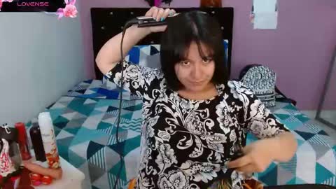 Snapshot of sonialatin69 chatting on February 6, 2:26 pm sonialatin69 online show from February 6, 2:26 pm