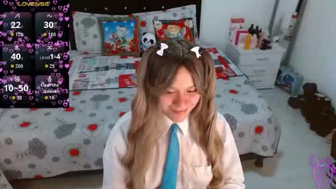 Snapshot of sonialatin69 chatting on December 17, 1:17 pm sonialatin69 online show from December 17, 1:17 pm