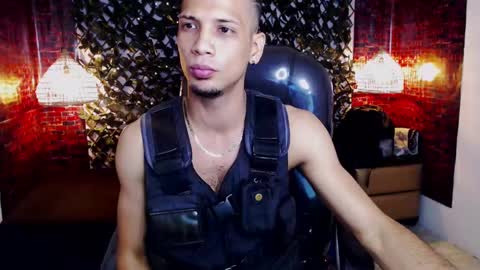 Snapshot of sonicj25_ chatting on February 23, 4:17 am SONIC online show from February 23, 4:17 am