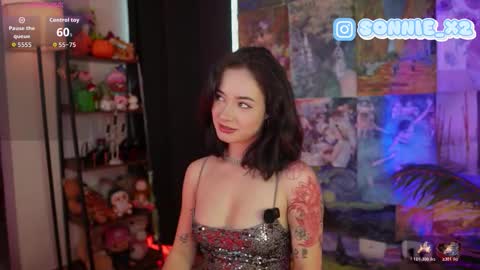 Sonnie online show from November 22, 2:49 pm