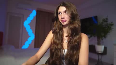 Snapshot of sony_play chatting on February 14, 4:52 pm Sony online show from February 14, 4:52 pm