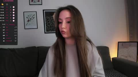 Snapshot of sonya_swee1 chatting on February 25, 11:31 am Sonya online show from February 25, 11:31 am