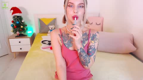 Sonya Lime online show from December 14, 6:56 am