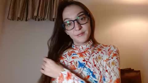 SonyaSays online show from November 29, 12:13 am