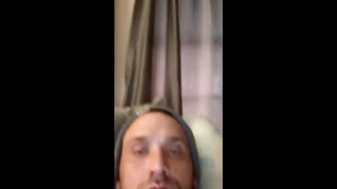 Snapshot of sooexxxhilarating chatting on November 28, 1:14 pm sooexxxhilarating online show from November 28, 1:14 pm